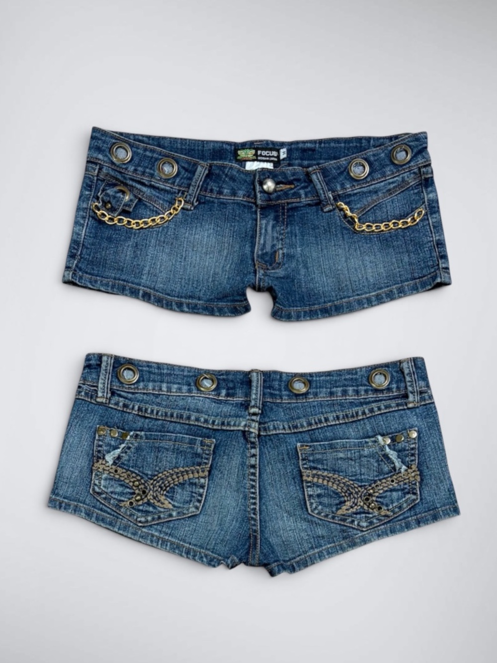 Archival Focus Japanese Brand Chain Grommet Low Rise Micro Denim Shorts Gyaru